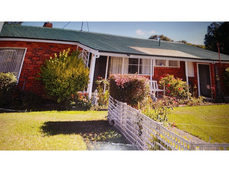 2 South Parade, Oatlands TAS 7120