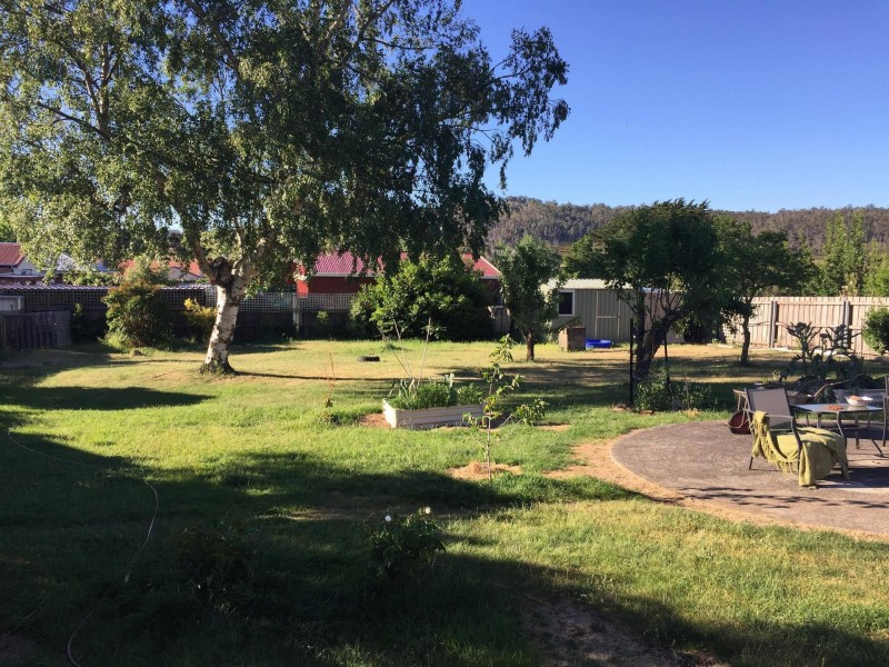 2 South Parade, Oatlands TAS 7120