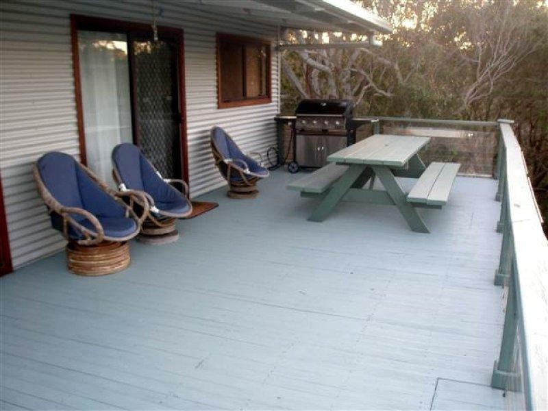 128 Malibu Drive, Bawley Point NSW 2539