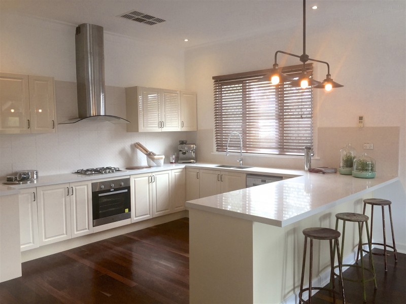 125 Walter Rd East, Bassendean WA 6054