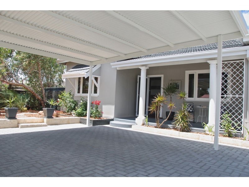 125 Walter Rd East, Bassendean WA 6054
