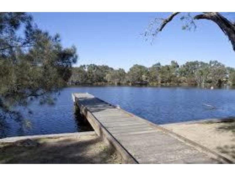 125 Walter Rd East, Bassendean WA 6054