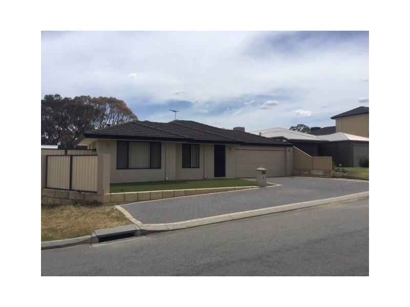 1 Verdello Way, Pearsall WA 6065