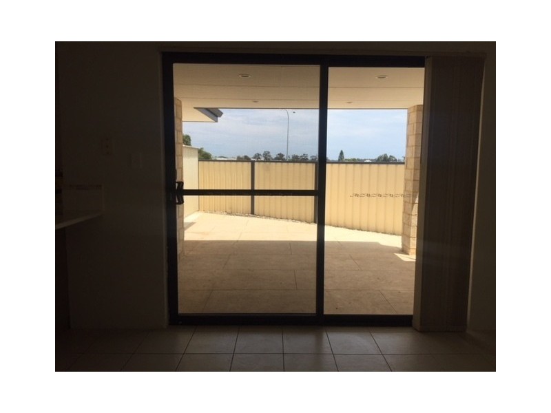 1 Verdello Way, Pearsall WA 6065