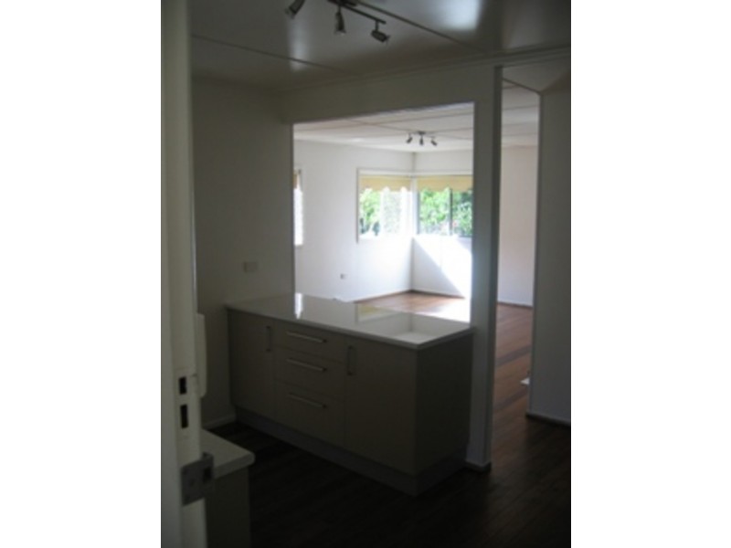 58 Djerral Ave, Burleigh Heads QLD 4220