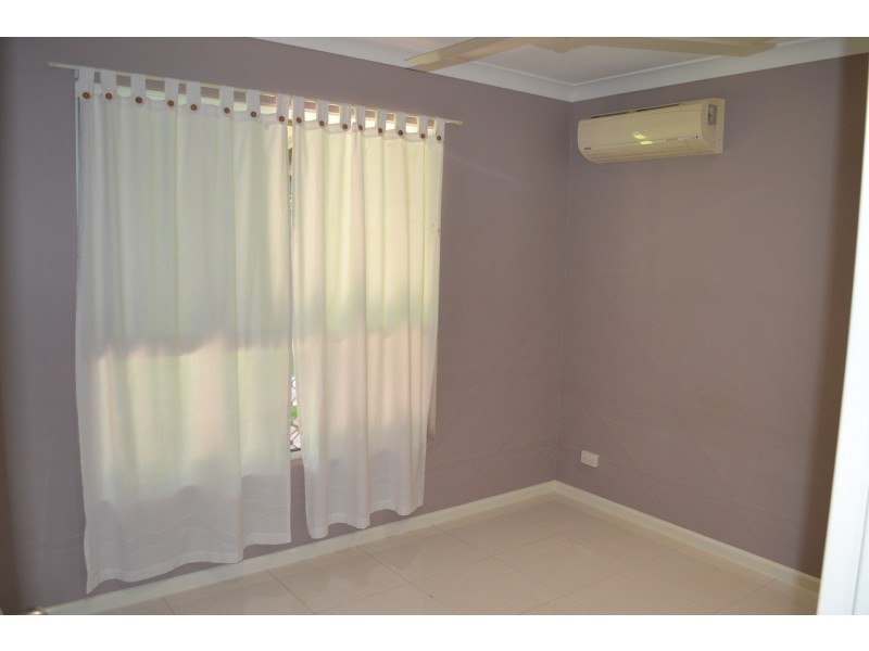 9 Rosetta Street, Gray NT 0830