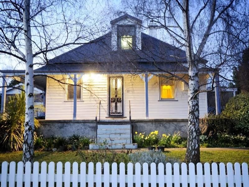 117 Emu Bay Road, Deloraine TAS 7304