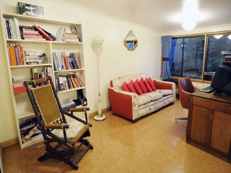 117 Emu Bay Road, Deloraine TAS 7304