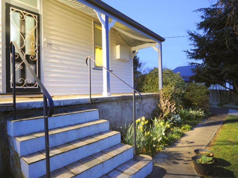 117 Emu Bay Road, Deloraine TAS 7304