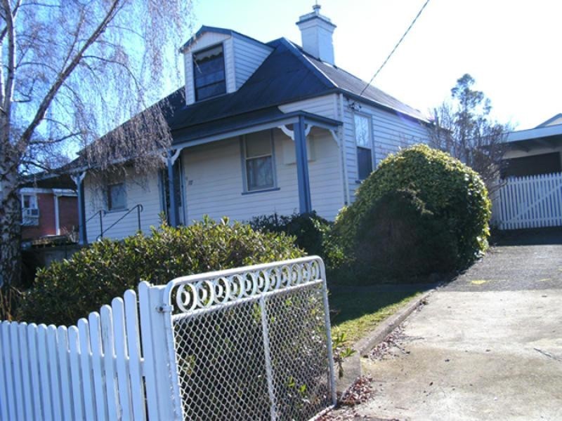 117 Emu Bay Road, Deloraine TAS 7304