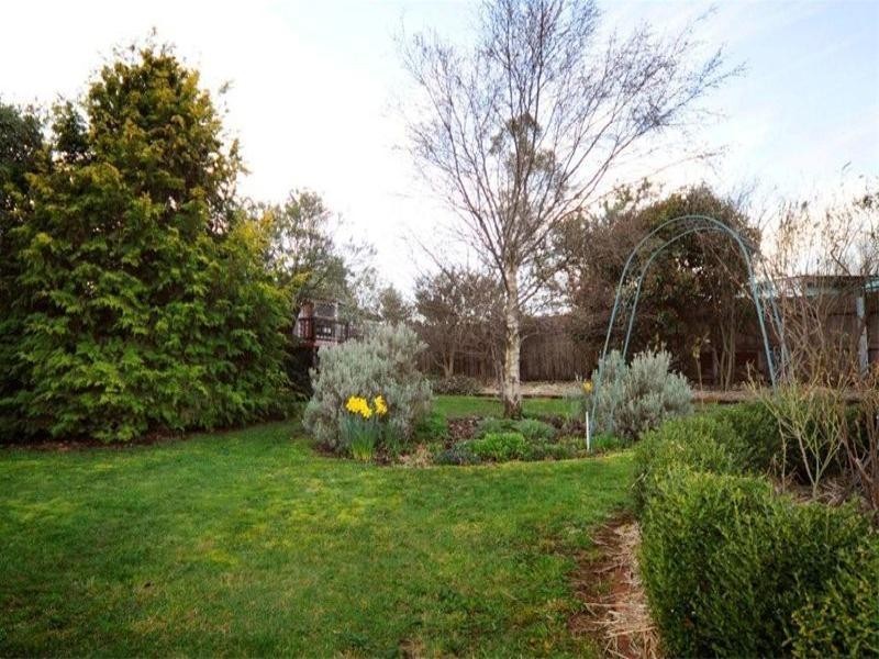 117 Emu Bay Road, Deloraine TAS 7304