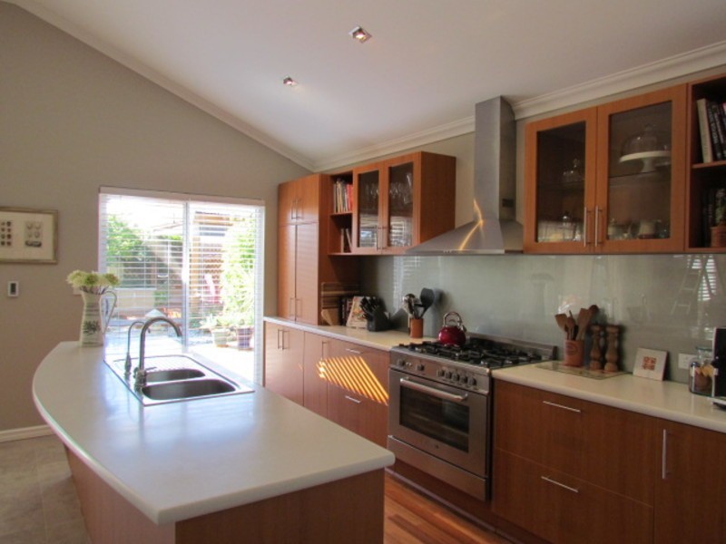 21 Labianca Vista, Carramar WA 6031