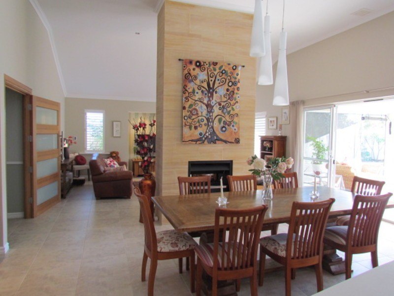 21 Labianca Vista, Carramar WA 6031