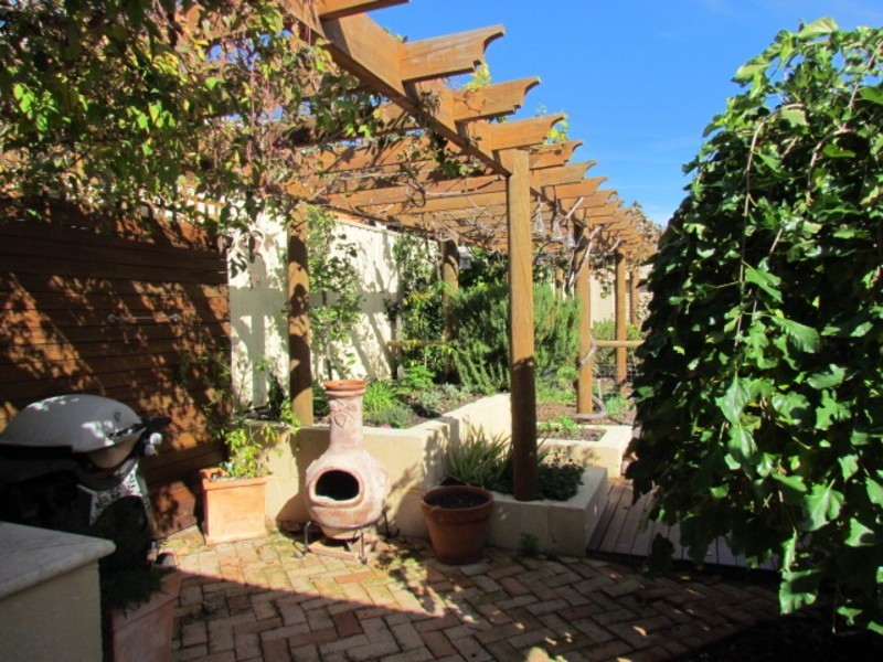 21 Labianca Vista, Carramar WA 6031