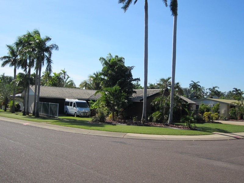 15 Bonaparte Street, Leanyer NT 0812