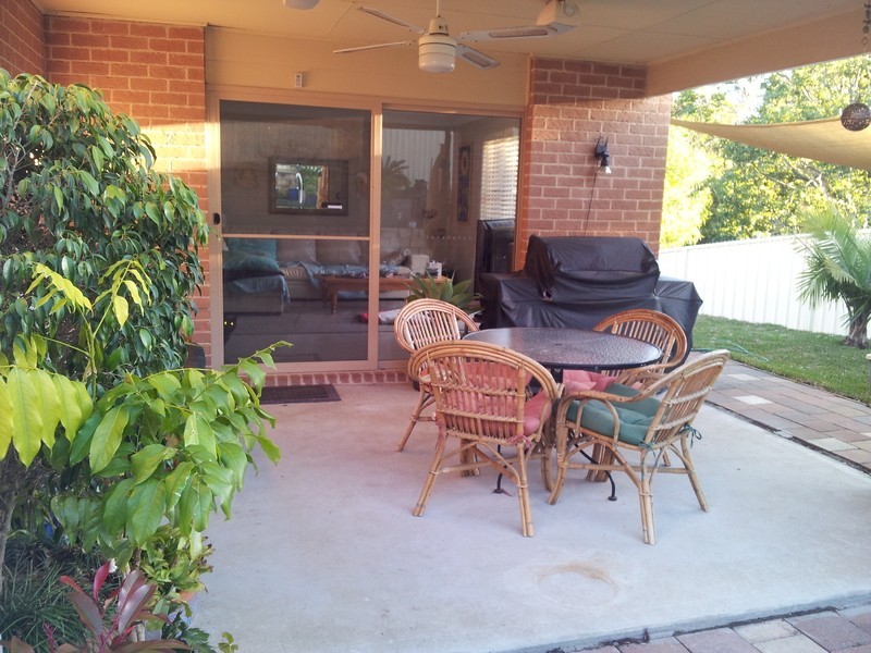 3 Corymbia Street, Croudace Bay NSW 2280