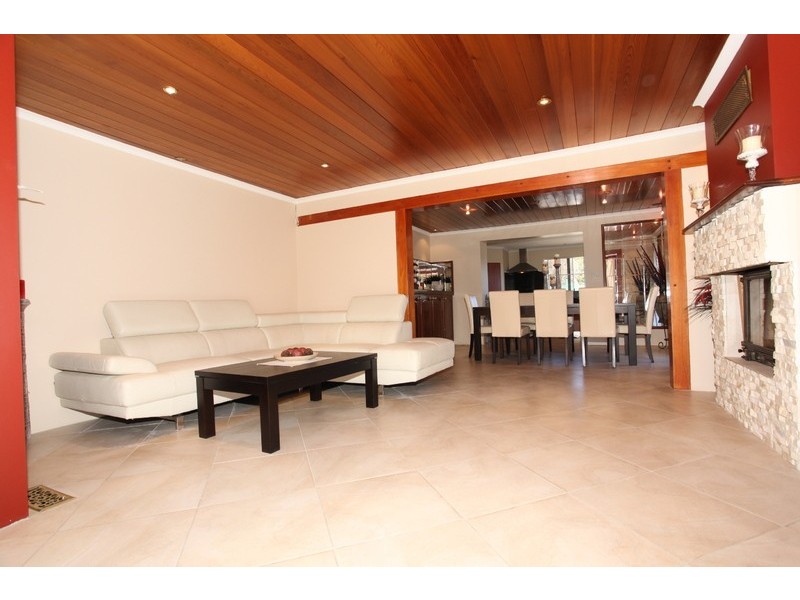 35 Dodsworth St, Queanbeyan NSW 2620