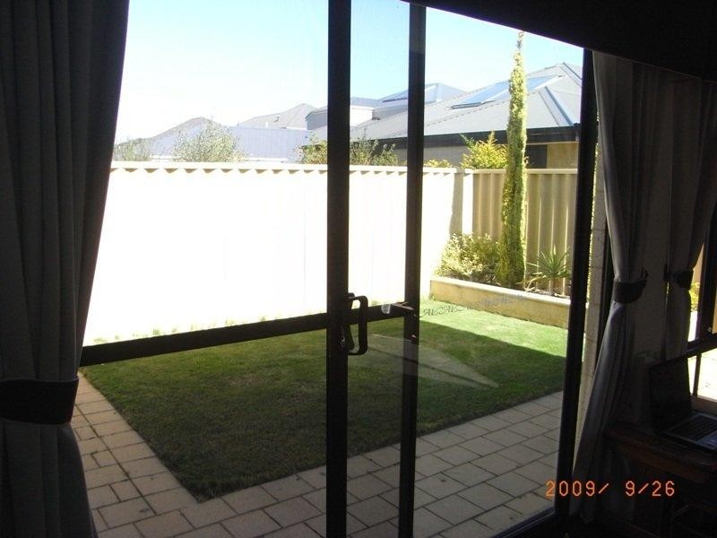 16 Toscana Way, Stirling WA 6021