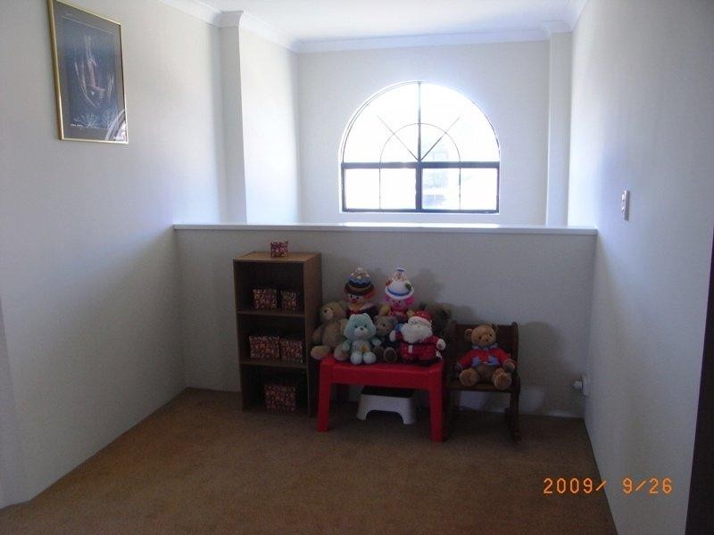 16 Toscana Way, Stirling WA 6021