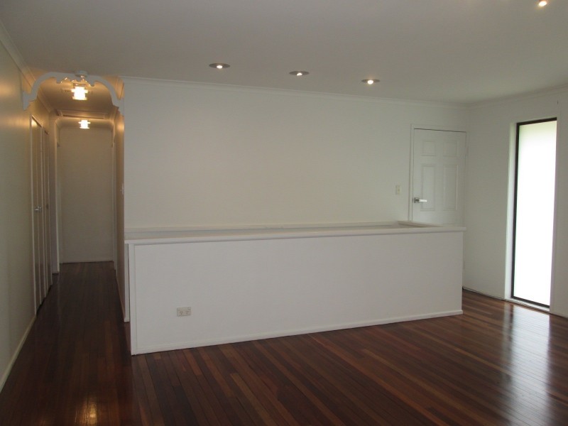 27 Capitol Drive, Jindalee QLD 4074