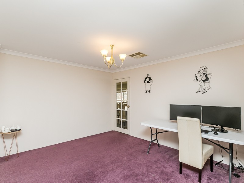 51 Innesvale Way, Carramar WA 6031