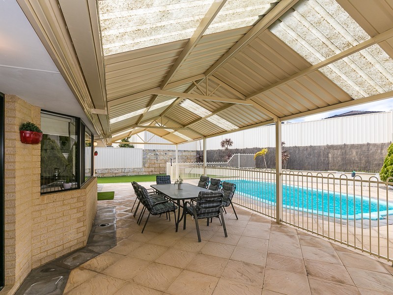 51 Innesvale Way, Carramar WA 6031