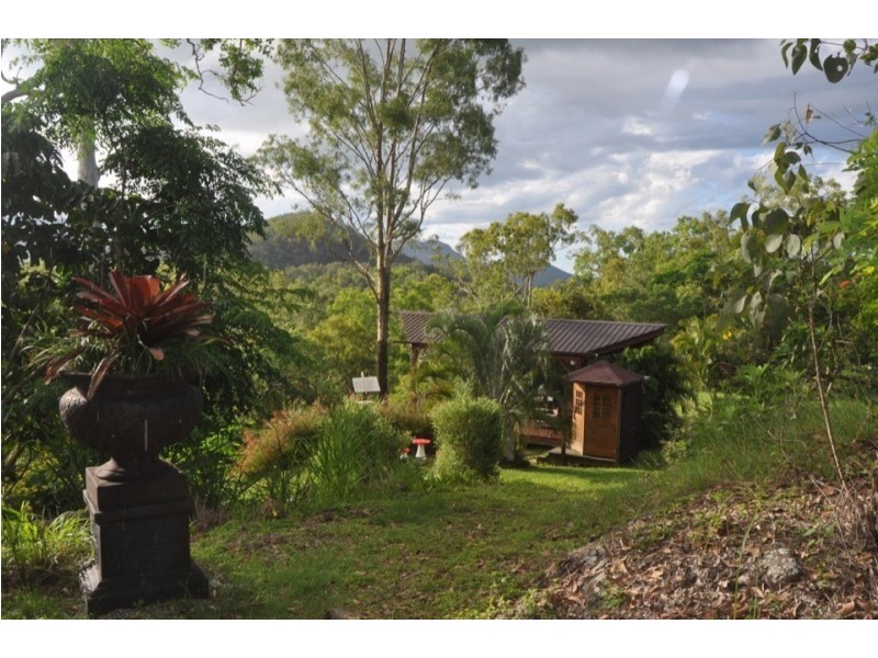 194 Yakapari Habana Road, The Leap QLD 4740