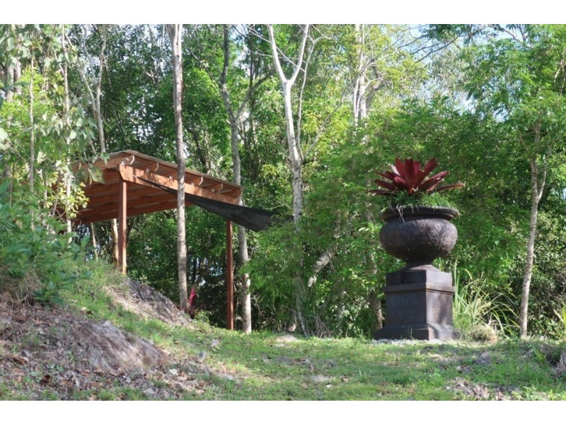 194 Yakapari Habana Road, The Leap QLD 4740