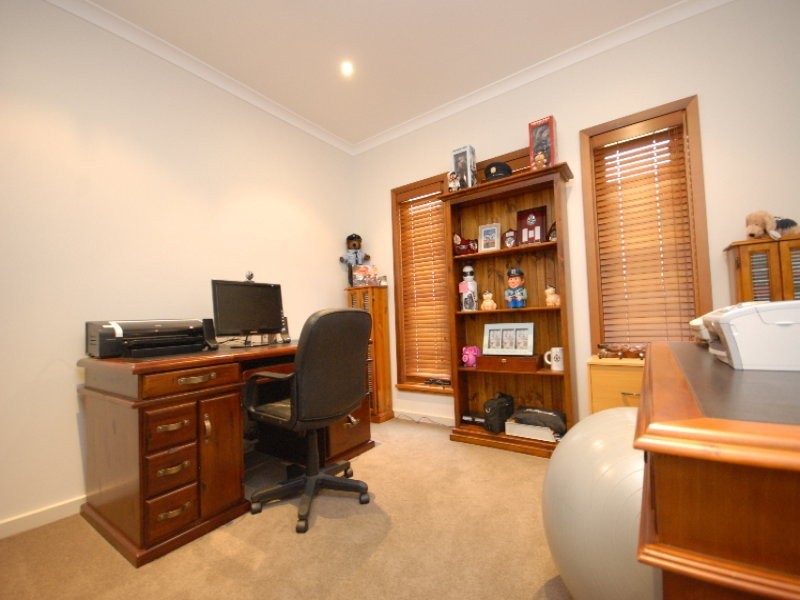 22 Kooralbyn Court, Bairnsdale VIC 3875