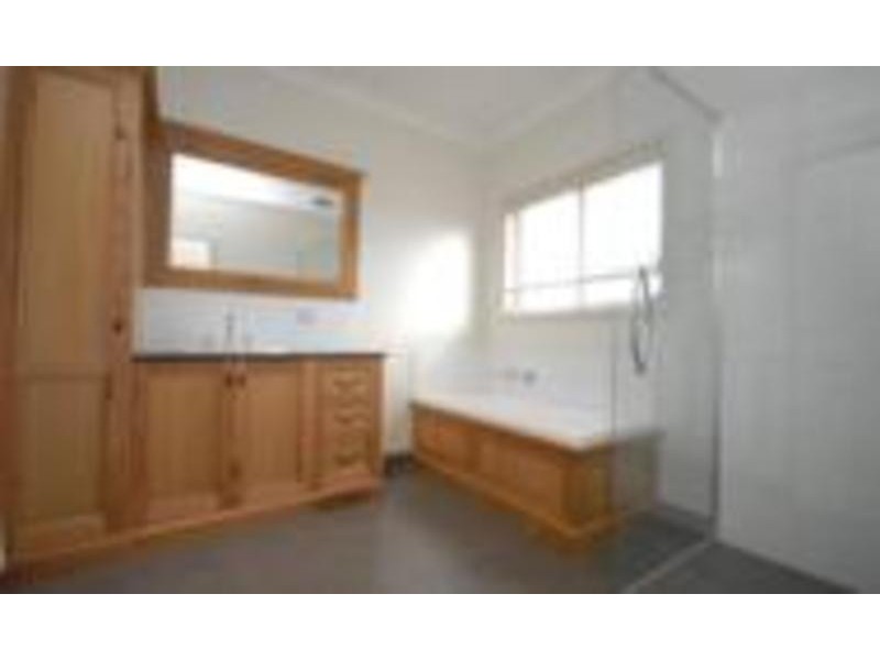 22 Kooralbyn Court, Bairnsdale VIC 3875