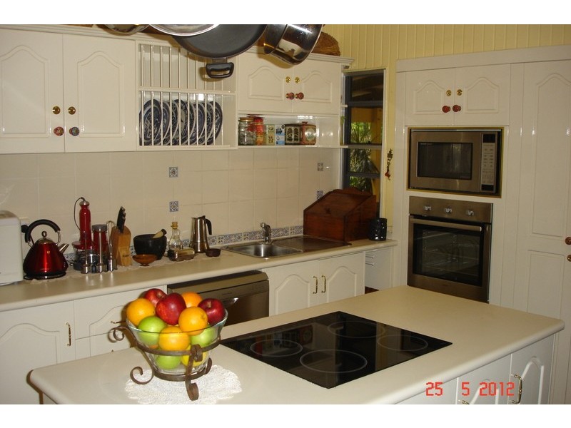 17 Hunter Street, West Mackay QLD 4740