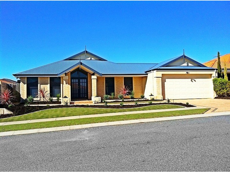 18 Kin Bay Entrance, Mindarie WA 6030