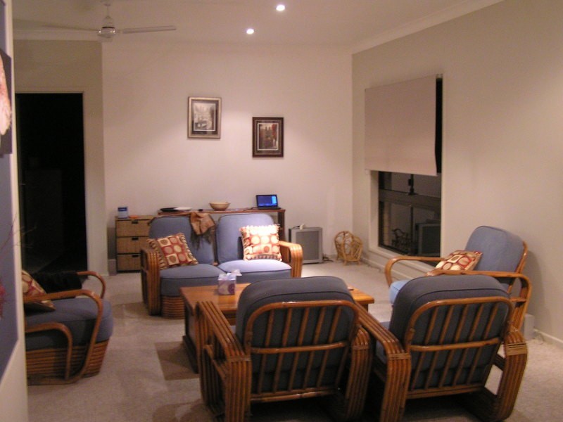 8 Arcadia Drive, Branyan QLD 4670