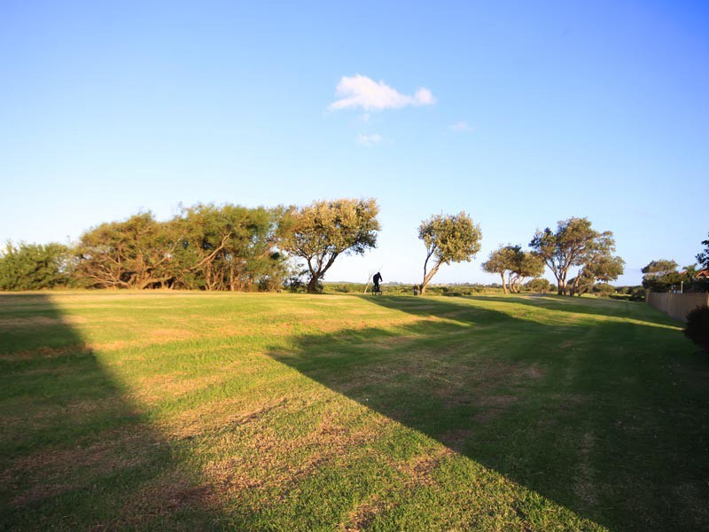 6 Lighthorse Drive, Woonona NSW 2517