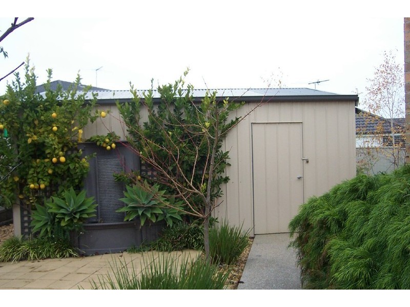 7 Ben Cairn Mews, Pakenham VIC 3810