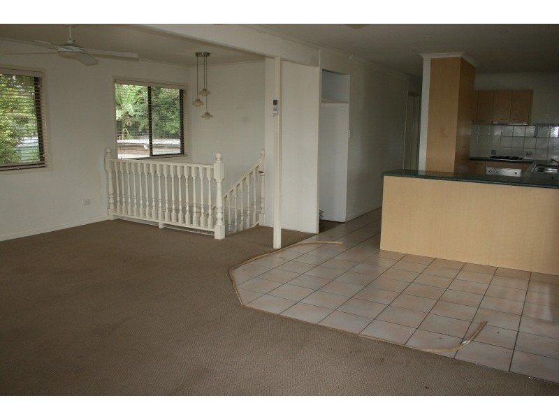 2 Dolben Street, Willowbank QLD 4306