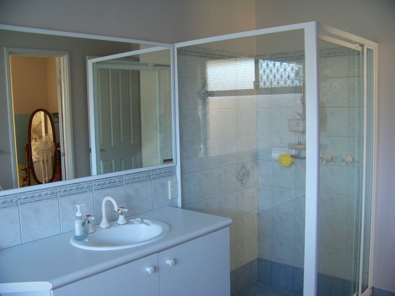 28  Nottingham Parkway, Orelia WA 6167