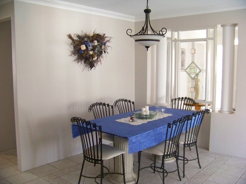 28  Nottingham Parkway, Orelia WA 6167