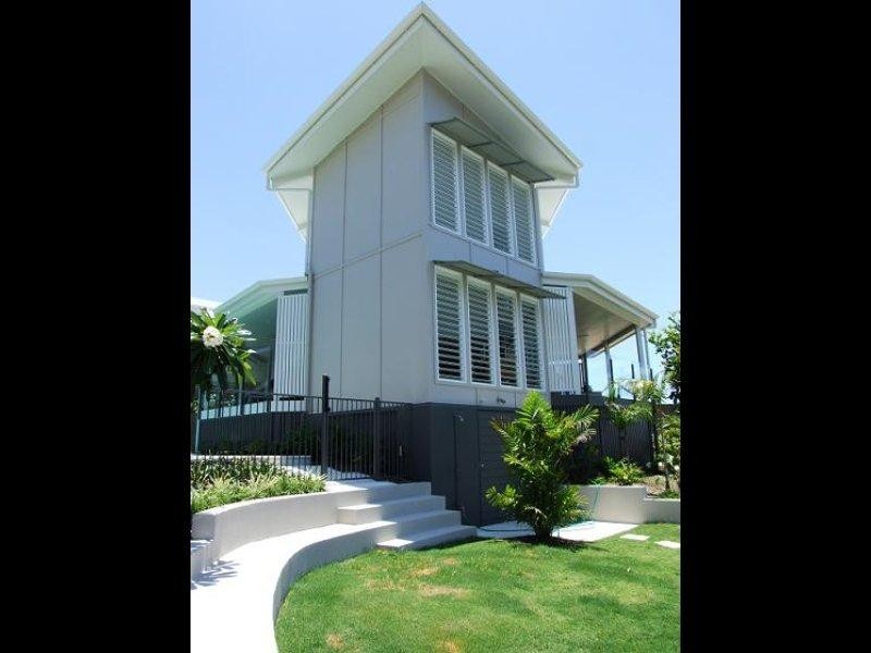 19 The Cove, Magnetic Island QLD 4819