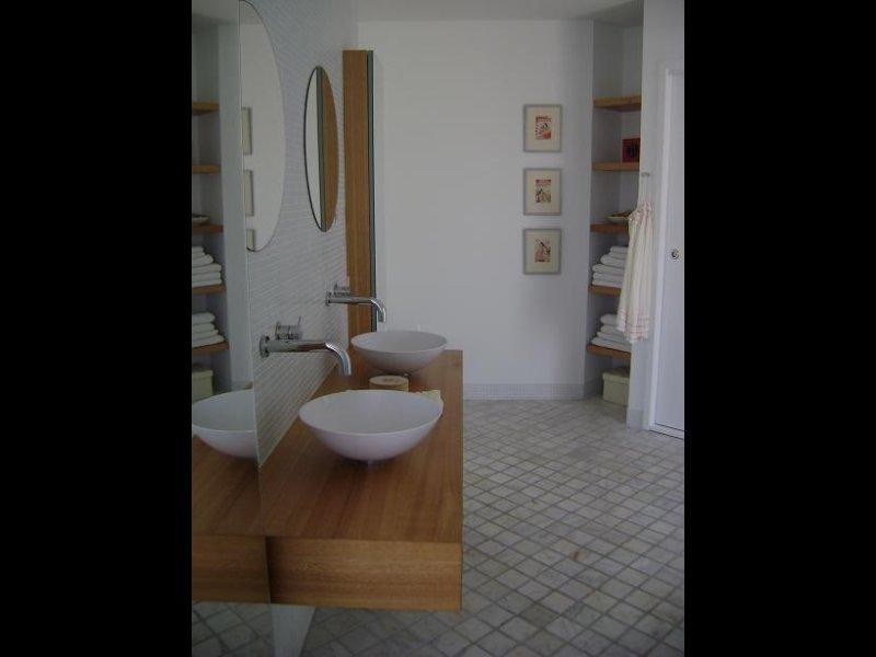 19 The Cove, Magnetic Island QLD 4819