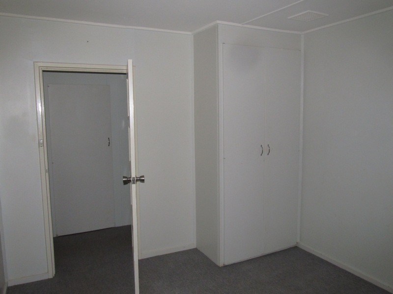 82 Iverach Street, Coolamon NSW 2701