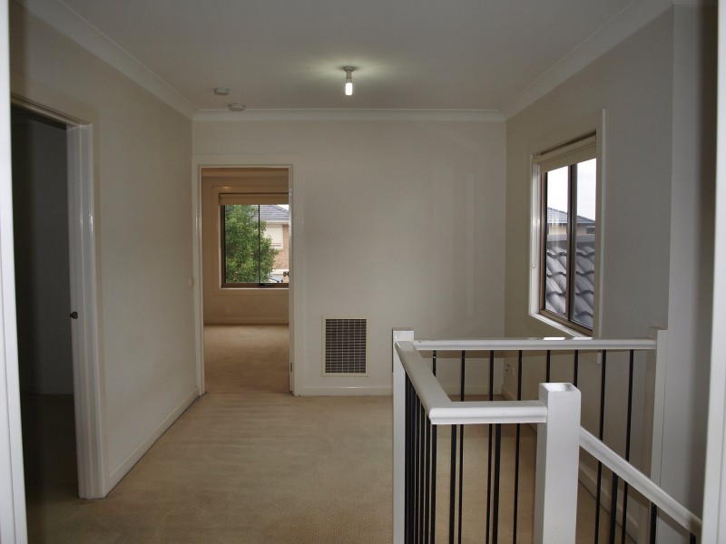 14 Chesterfield Road, Cairnlea VIC 3023