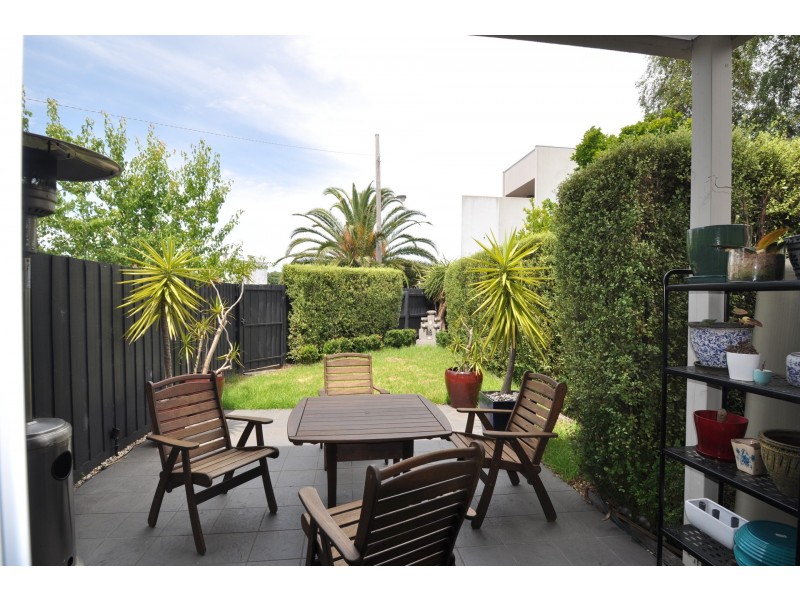 23 Railway Avenue, Armadale VIC 3143