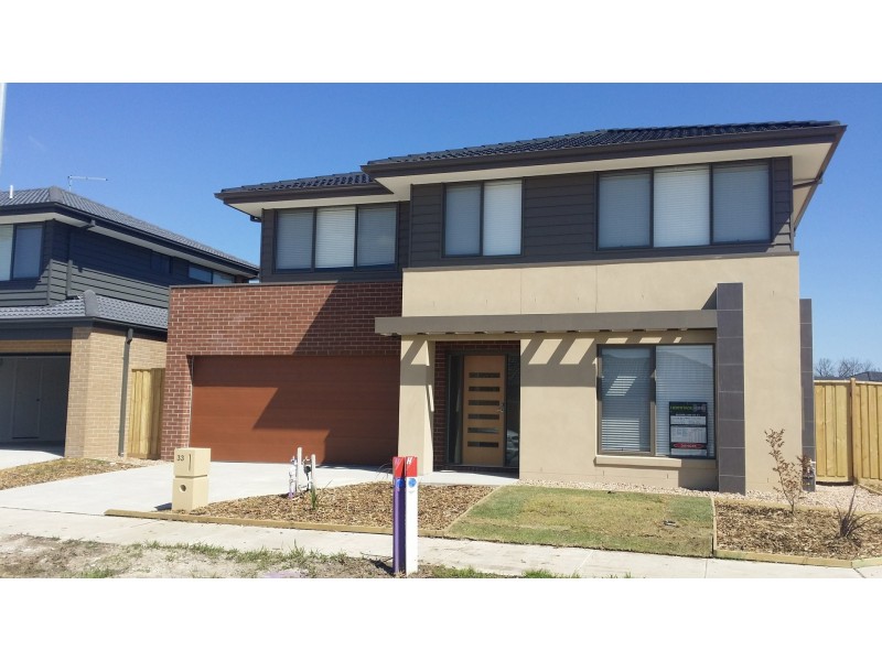 33 Ayredale Street, Clyde VIC 3978