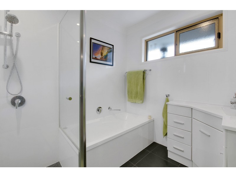 45 Hounslow Way, Seventeen Mile Rocks QLD 4073