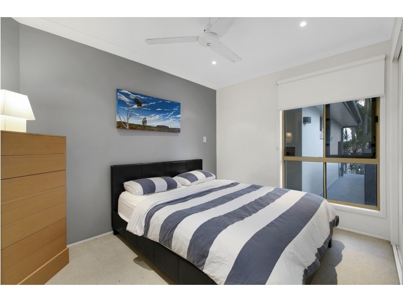 45 Hounslow Way, Seventeen Mile Rocks QLD 4073