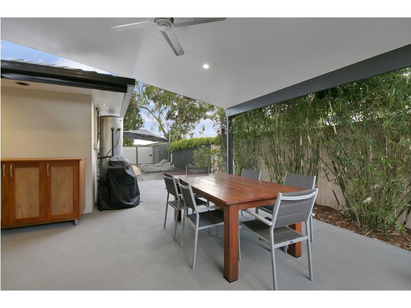 45 Hounslow Way, Seventeen Mile Rocks QLD 4073