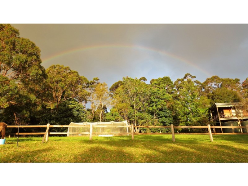 18 South West Road, Beechmont QLD 4211