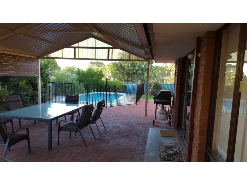 15 Tamma Court, Heathridge WA 6027