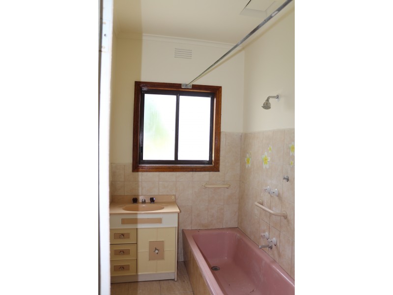 31 Marcia Street, Sunshine West VIC 3020